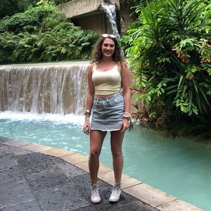 Meet your Posher, Alyssa